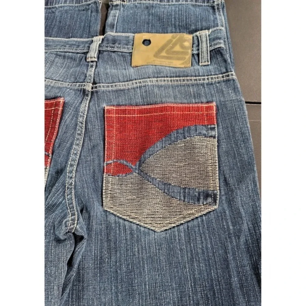 Lot 29 World Class Denim Vtg Embroidered Pocket Distressed  Red Graphic Jeans 32